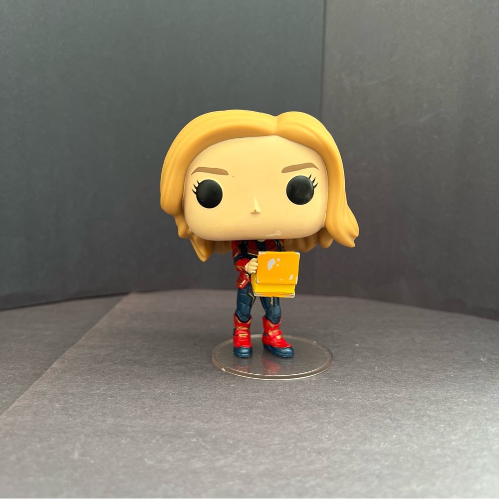 Funko Pop Captain Marvel Tesseract